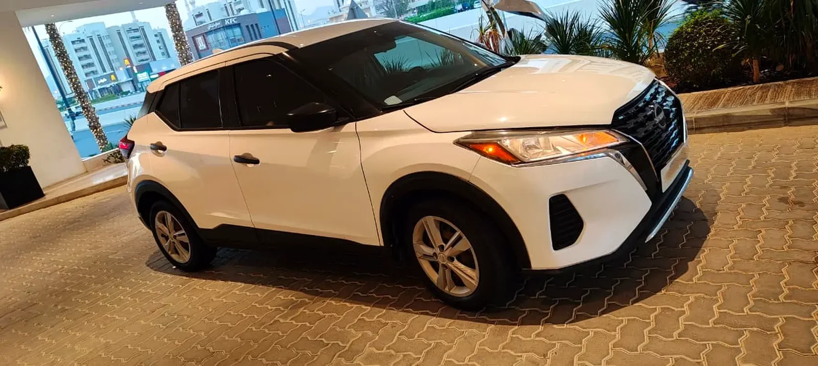 NISSAN KICKS 2022