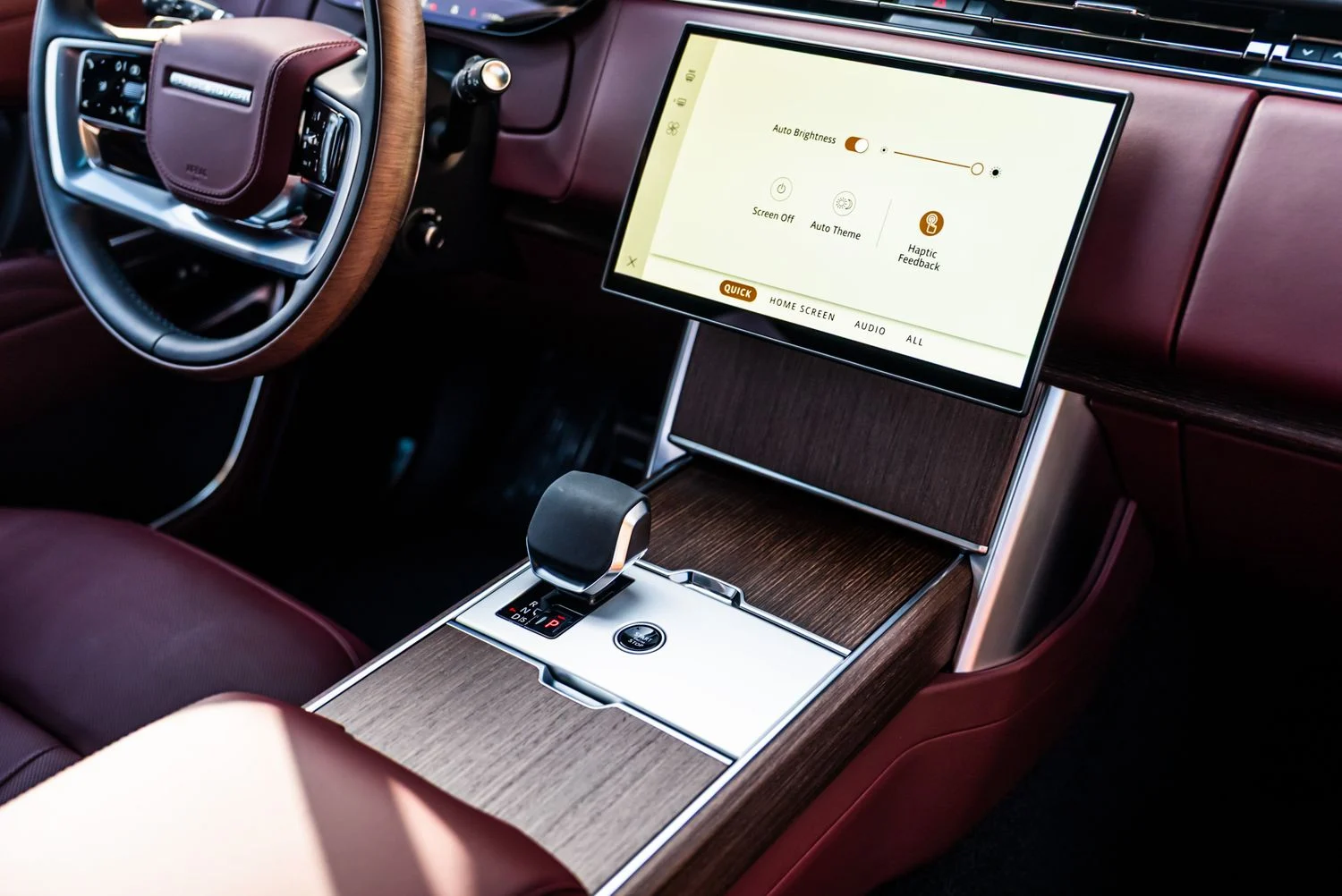 LAND ROVER VOGUE 2024