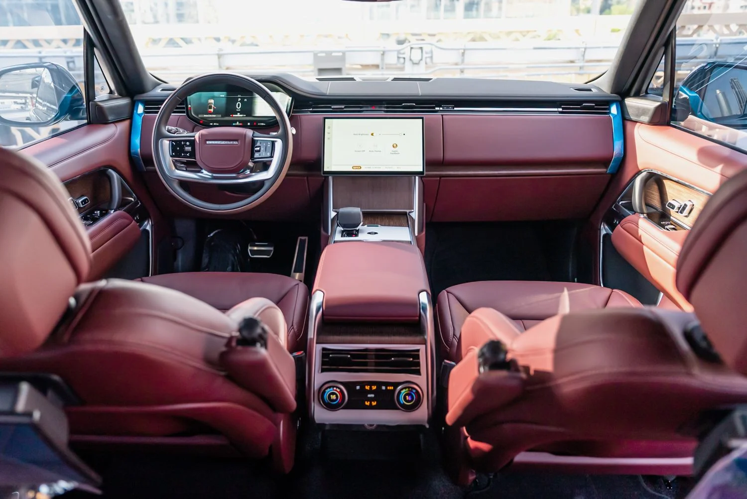 LAND ROVER VOGUE 2024