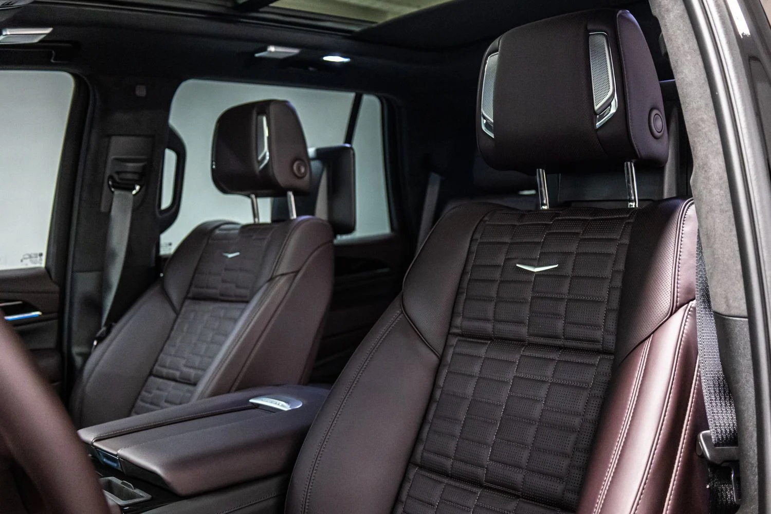 CADILLAC ESCALADE 2023