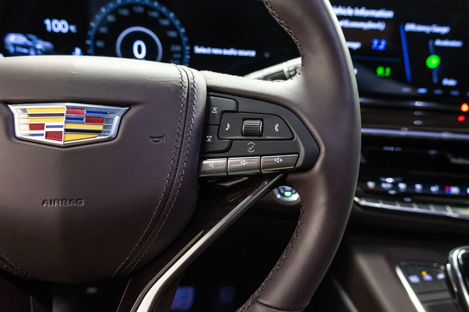 CADILLAC ESCALADE 2023