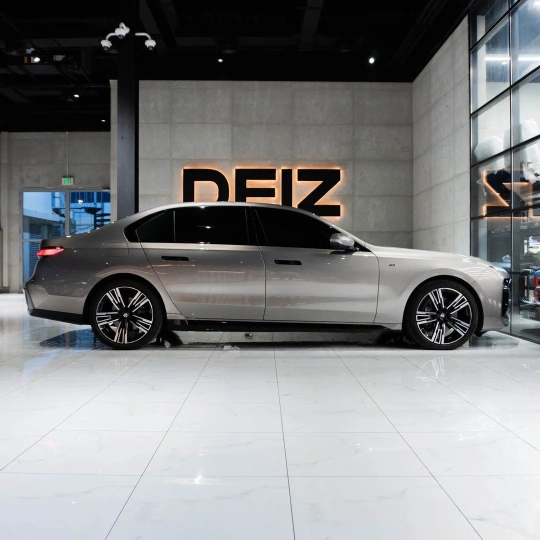 بي أم دبليو 7 SERIES 2024