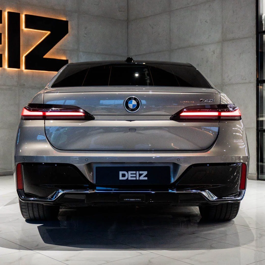 بي أم دبليو 7 SERIES 2024