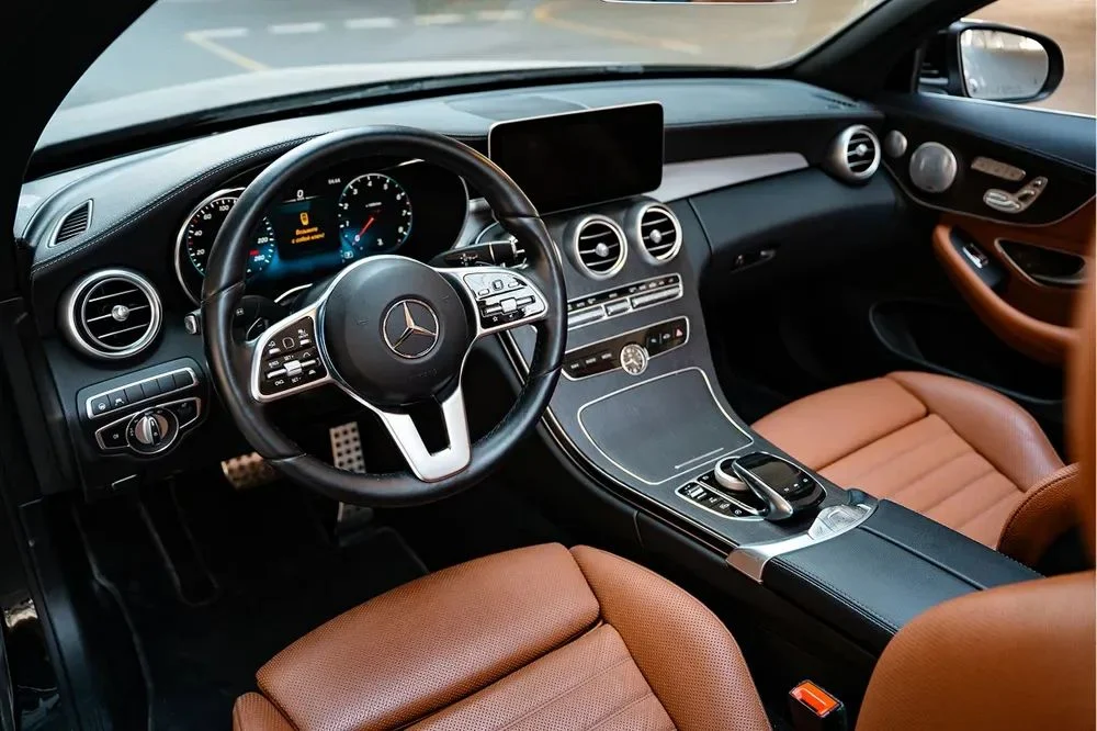 MERCEDES C Class 2023