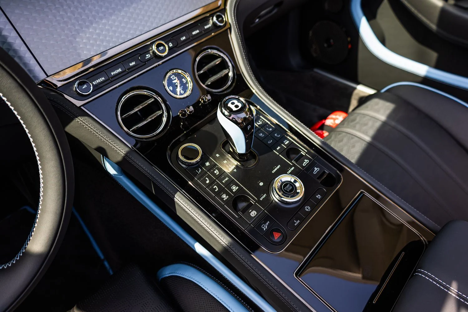 BENTLEY CONTINENTAL GT 2025