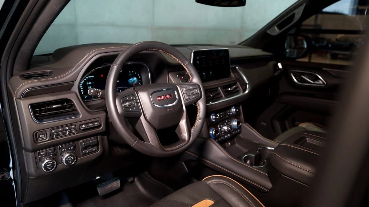 جي أم سي يوكن 2023