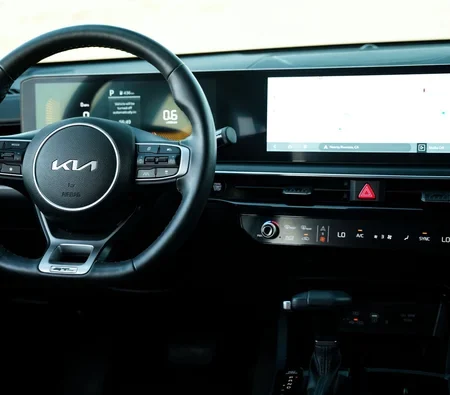 KIA K5 2025