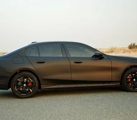 BMW 5 SERIES 2026