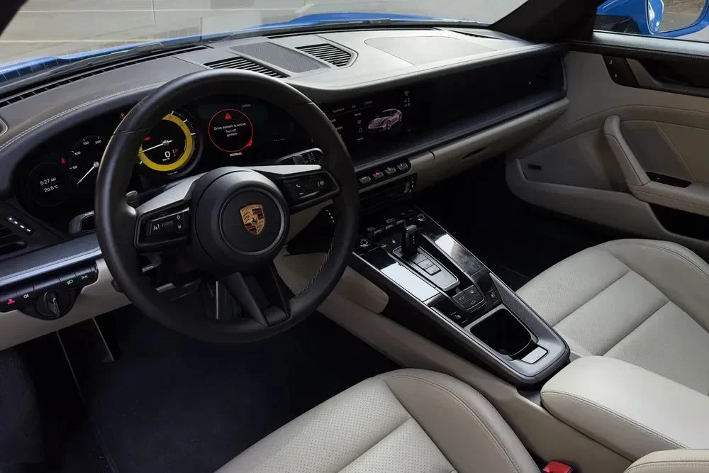 PORSCHE 911 2022