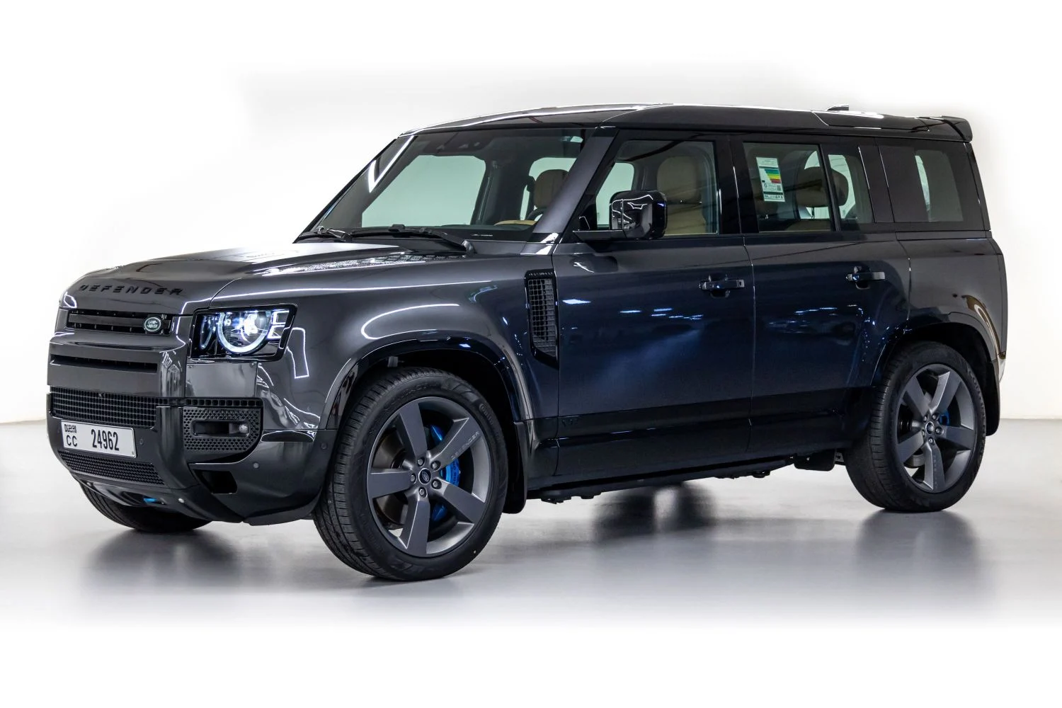 LAND ROVER DEFENDER 2025