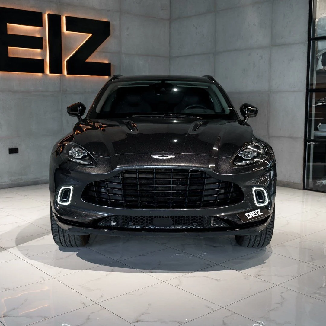 ASTON MARTIN DBX 2022