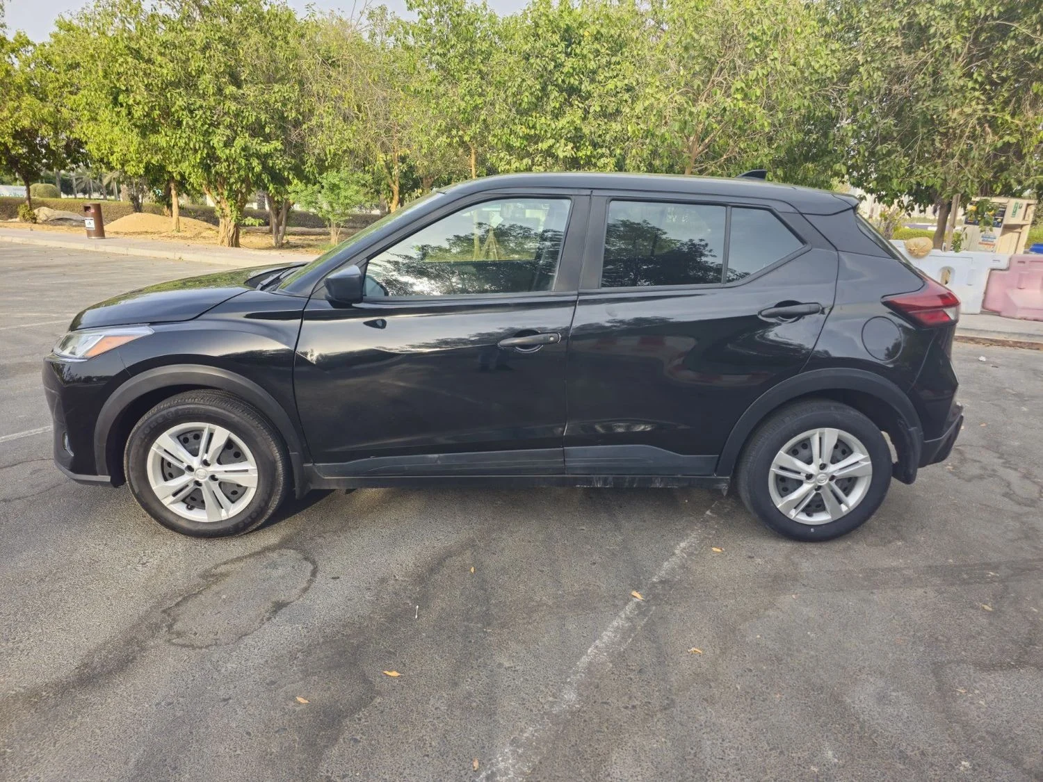 NISSAN KICKS 2025