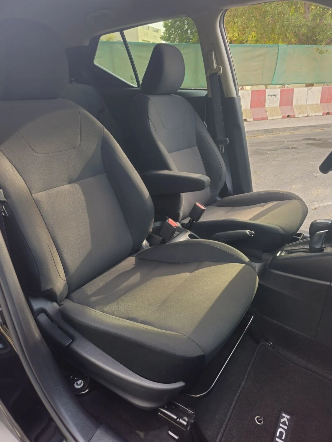 NISSAN KICKS 2025