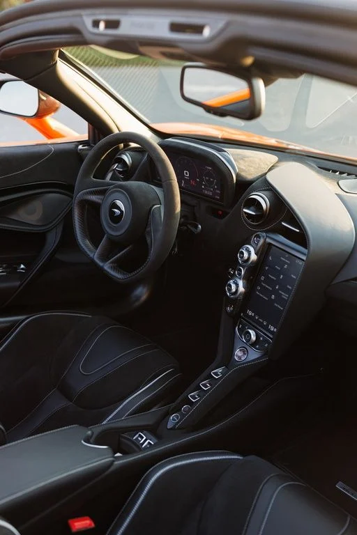 MCLAREN 720S COUPE 2023