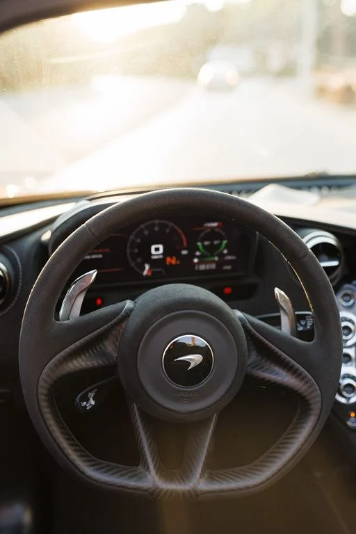 MCLAREN 720S COUPE 2023