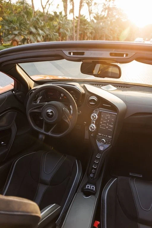 MCLAREN 720S COUPE 2023
