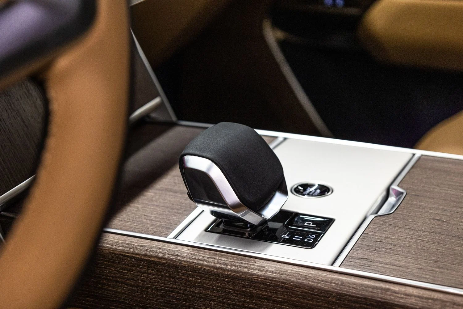 LAND ROVER VOGUE 2024