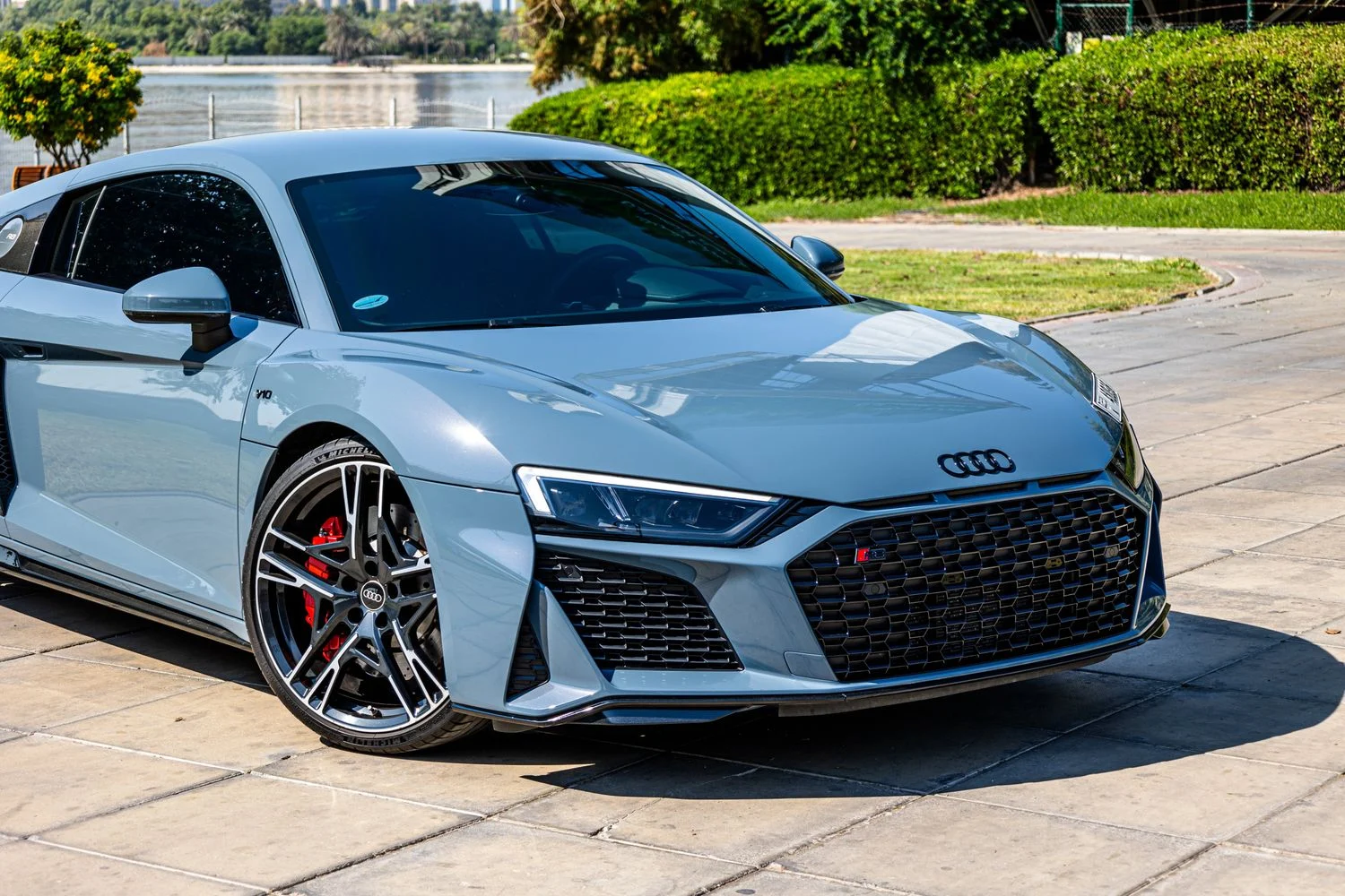 اودي R8 2023
