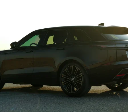 LAND ROVER VELAR 2026