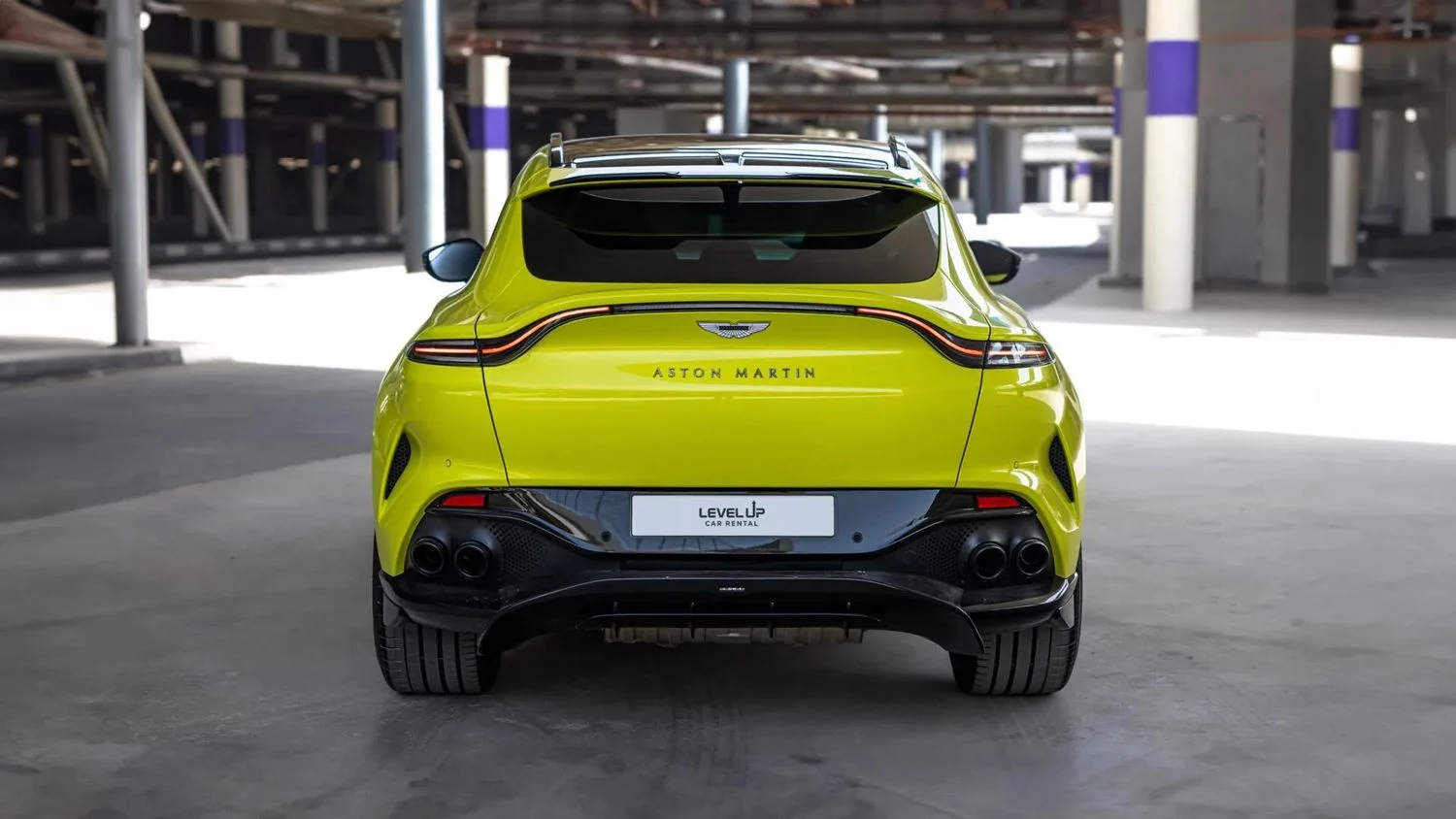 ASTON MARTIN DBX 2025