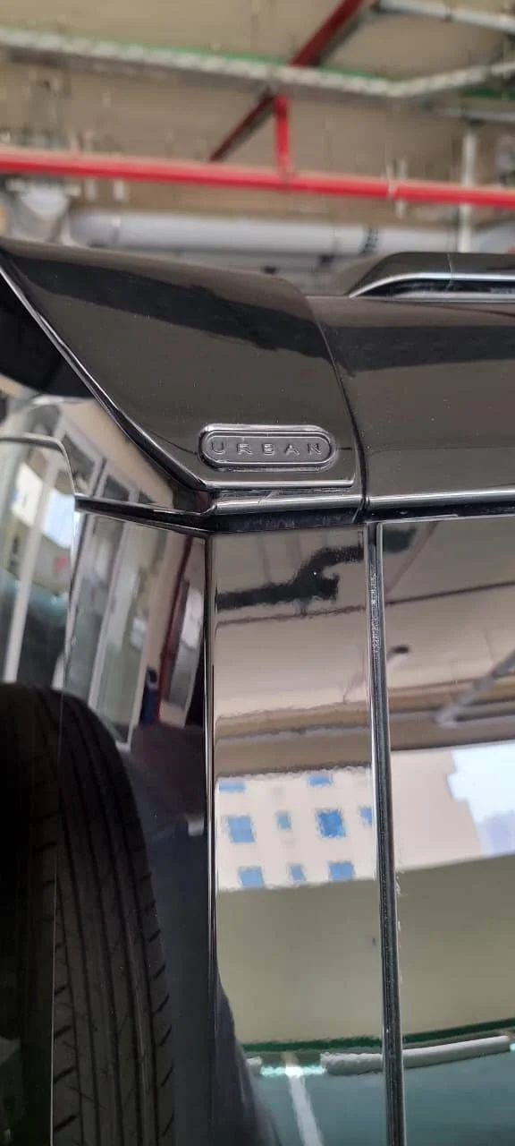 LAND ROVER DEFENDER 2024
