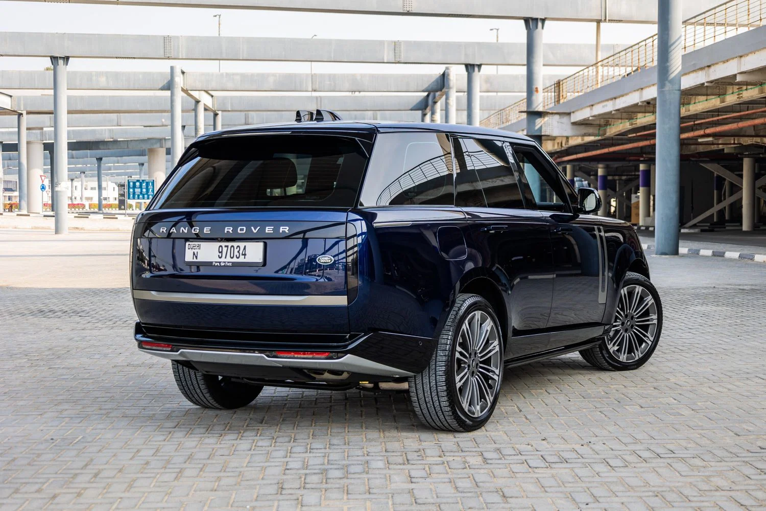 LAND ROVER VOGUE 2023