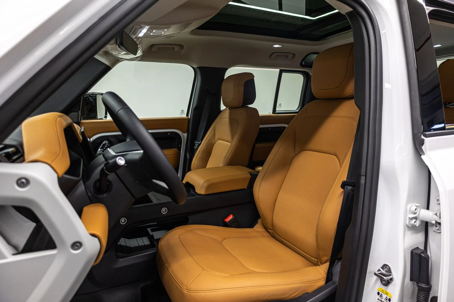 LAND ROVER DEFENDER 2024