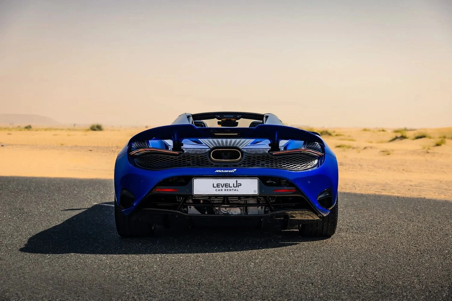 MCLAREN 750S 2025