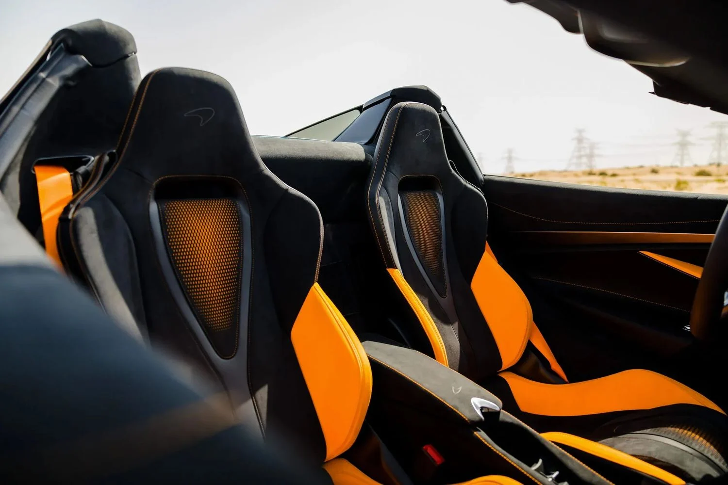 MCLAREN 750S 2025