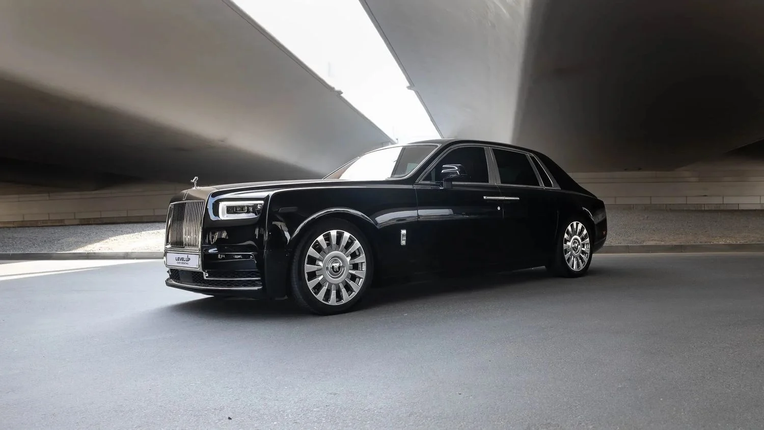 ROLLS ROYCE PHANTOM 2023