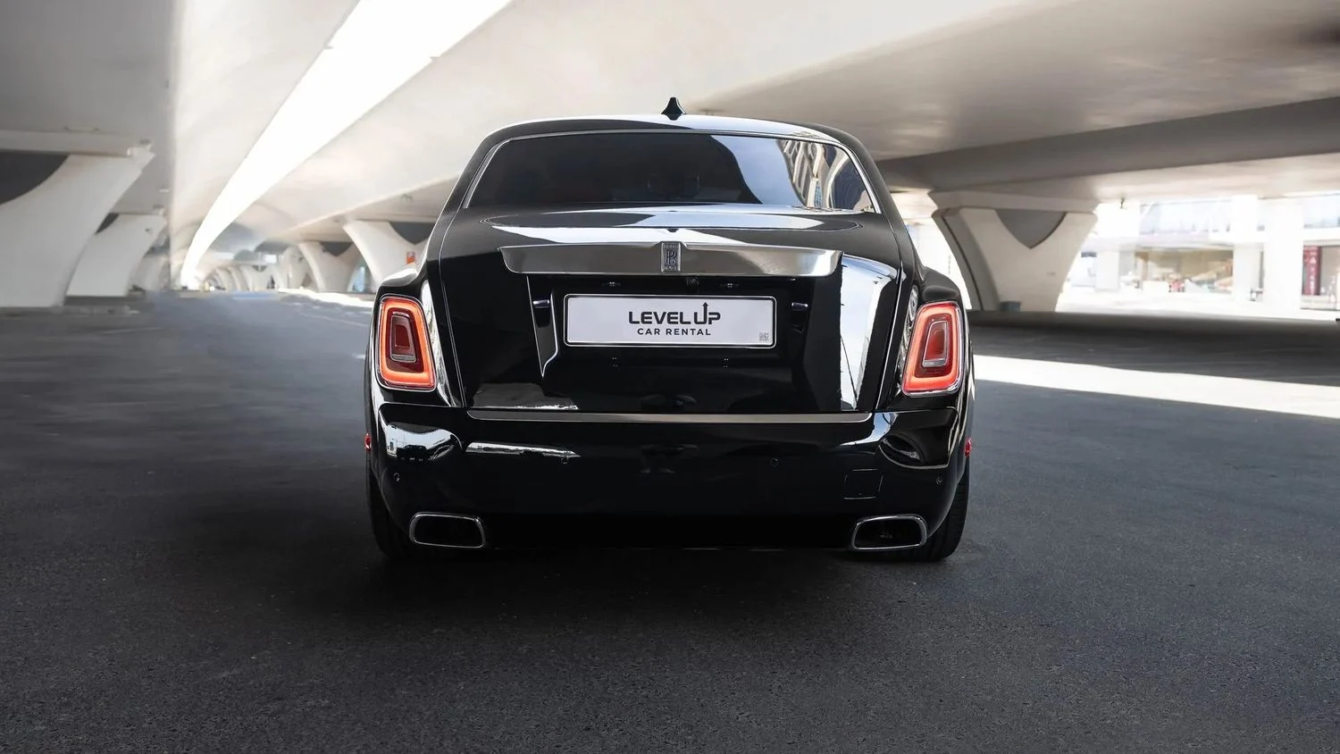 ROLLS ROYCE PHANTOM 2023