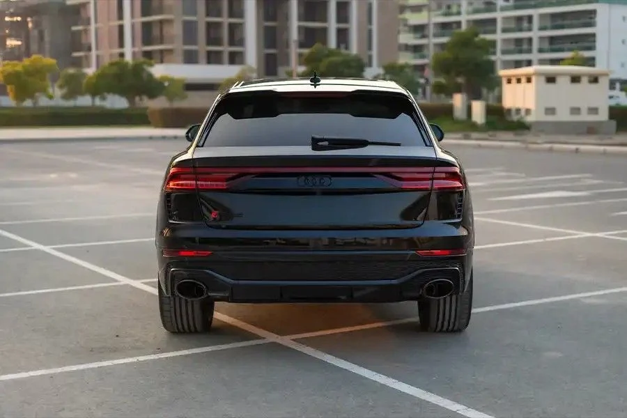 اودي Q8 2024