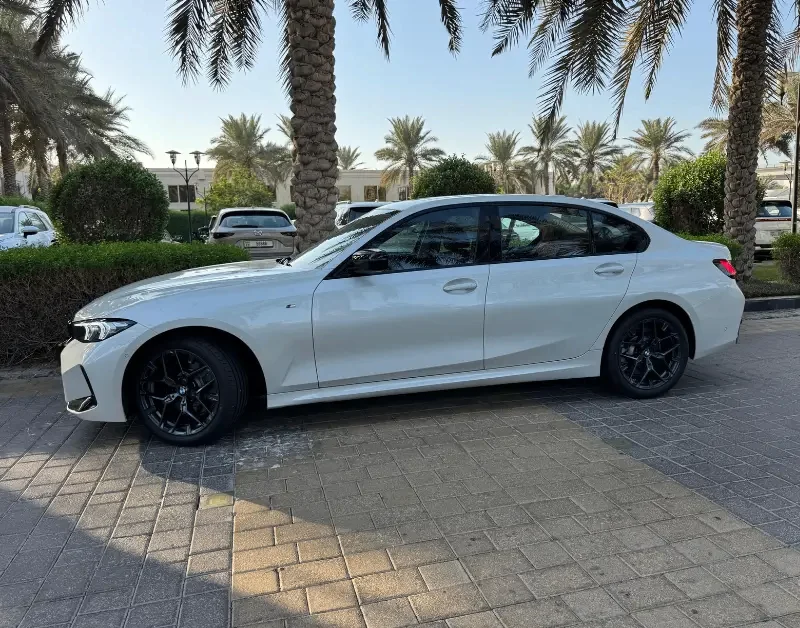 BMW 3 SERIES 2024