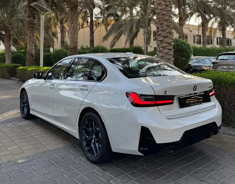 BMW 3 SERIES 2024
