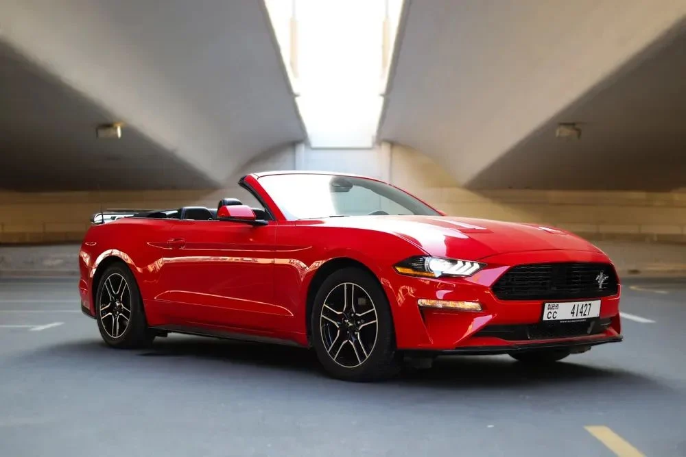 FORD MUSTANG 2023