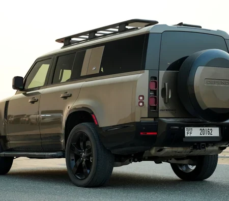 LAND ROVER DEFENDER 2023