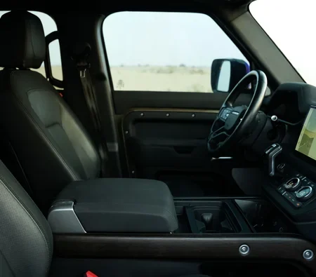 LAND ROVER DEFENDER 2023