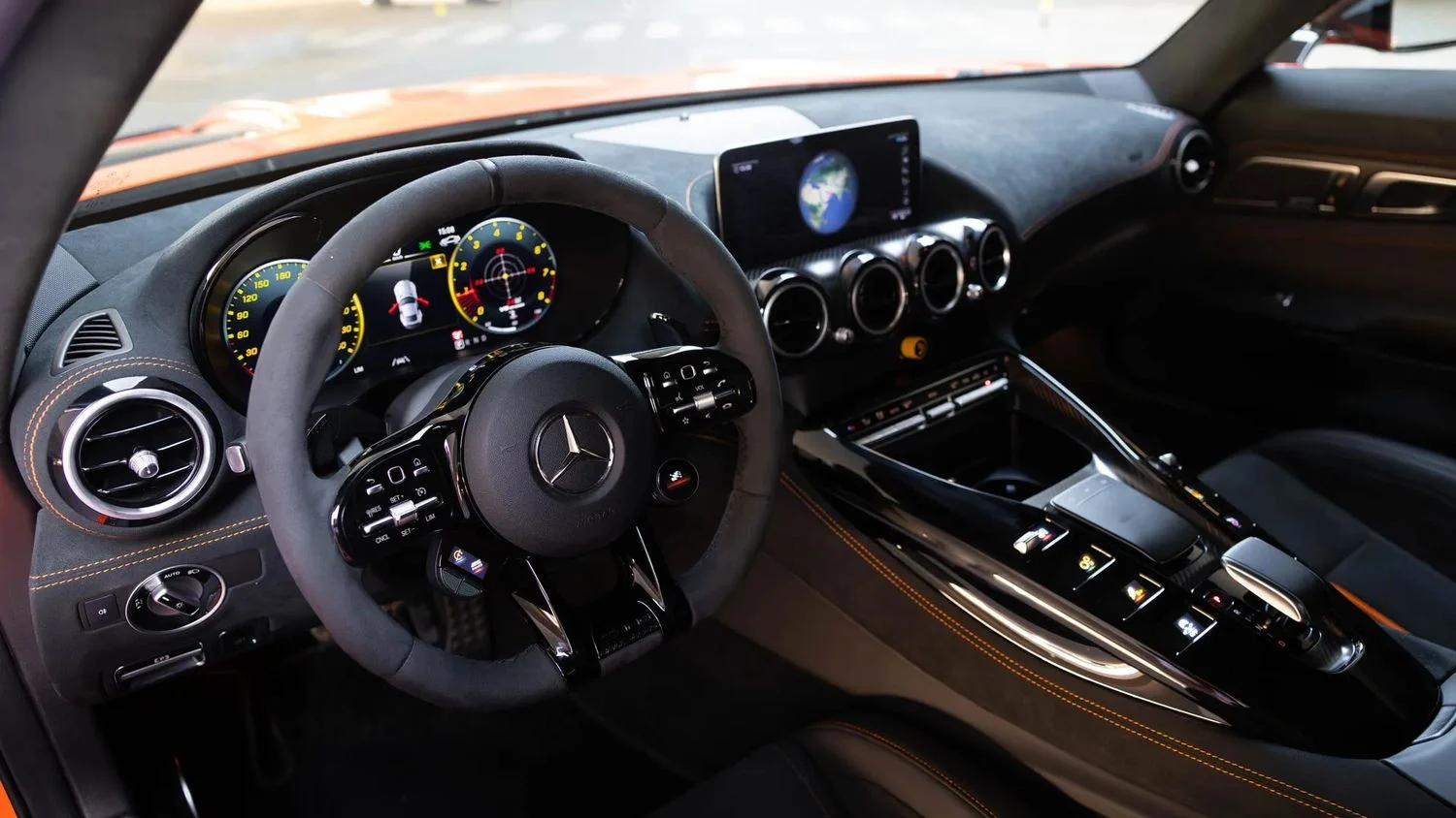 MERCEDES GT 2022