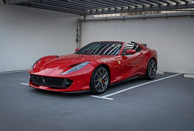 FERRARI 812 2024