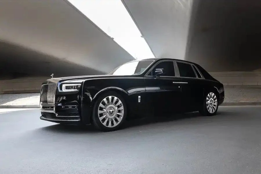 ROLLS ROYCE PHANTOM 2026
