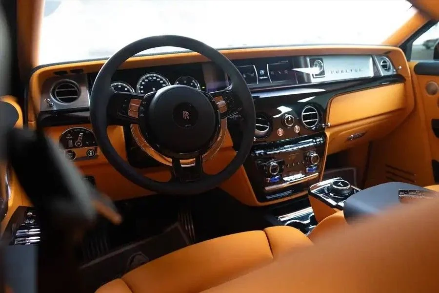 ROLLS ROYCE PHANTOM 2026