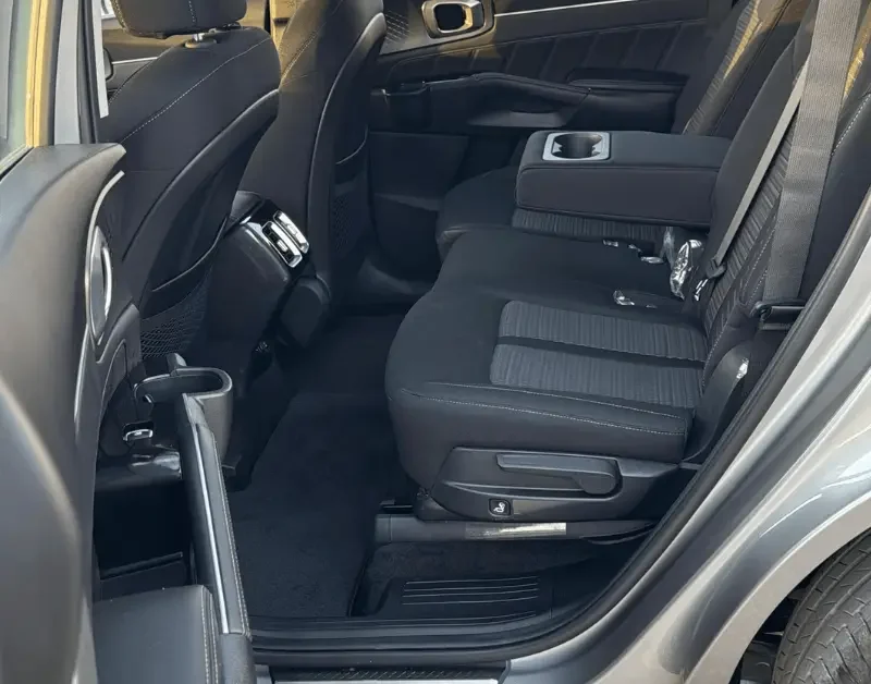 KIA SORENTO 2025