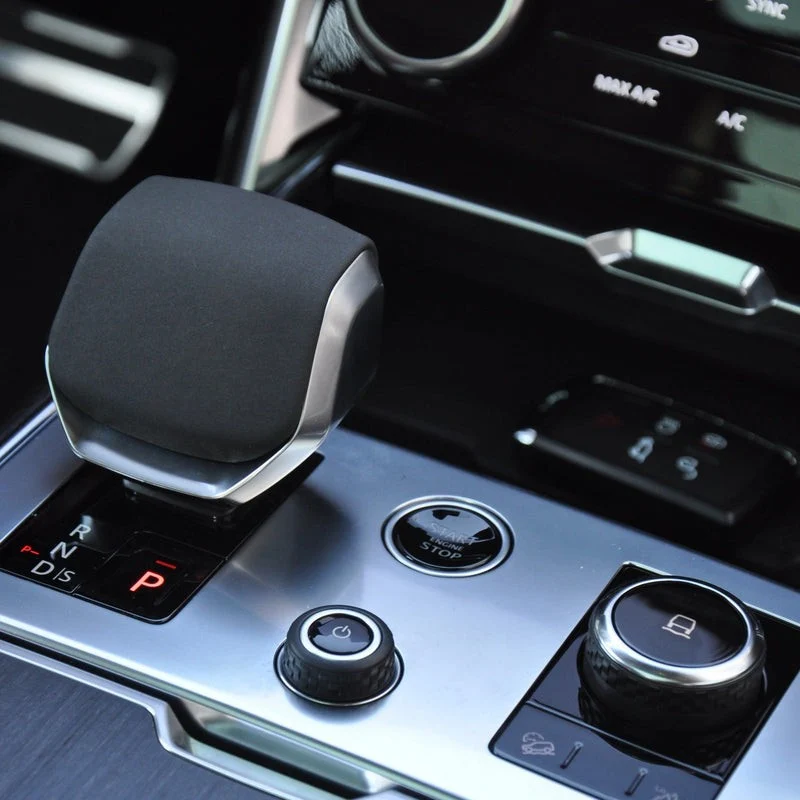 LAND ROVER VOGUE 2022