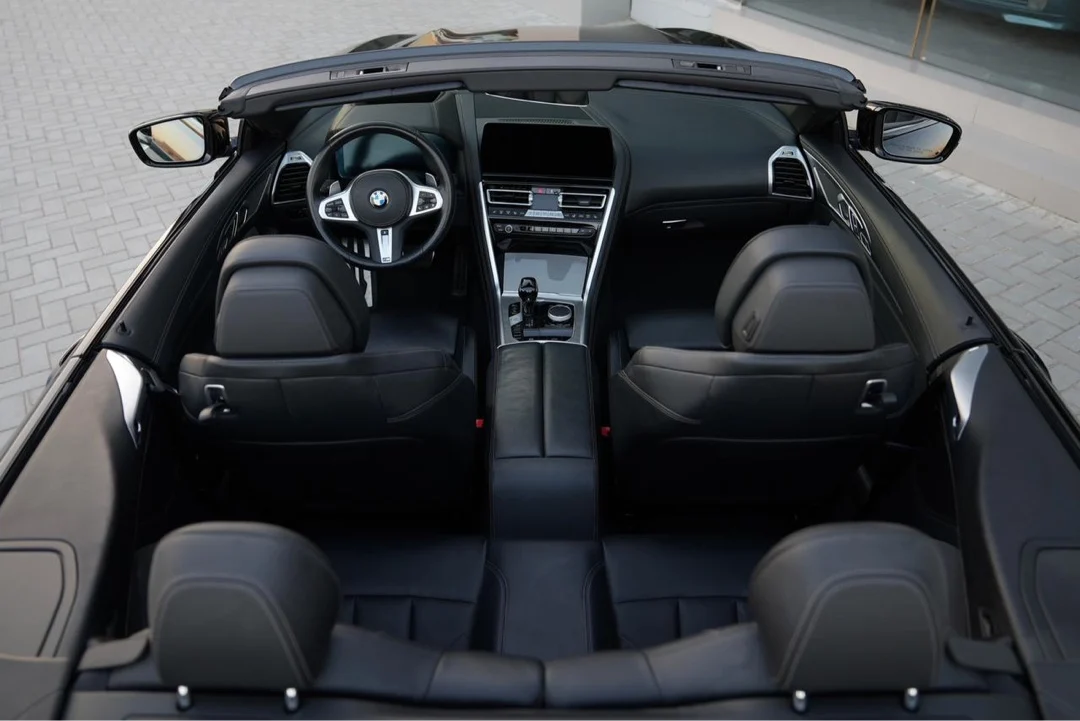 BMW 8 SERIES 2025