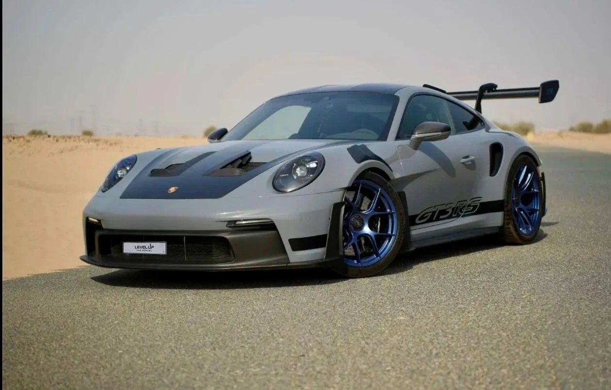 بورش 911 2023