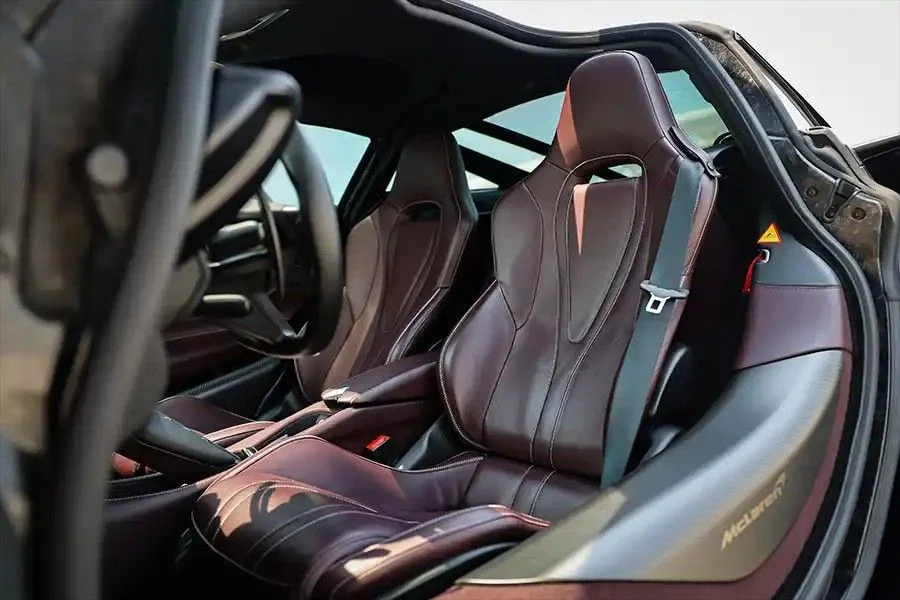 MCLAREN 720S COUPE 2023