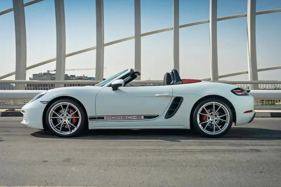 PORSCHE 718 / BOXSTER 2026