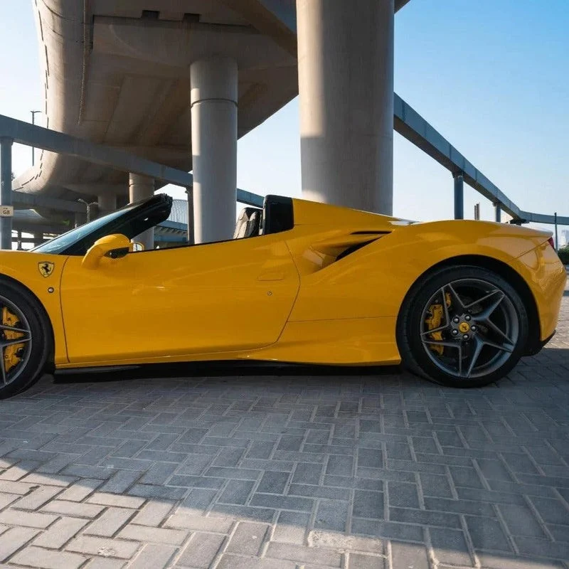 فيراري F8 2022