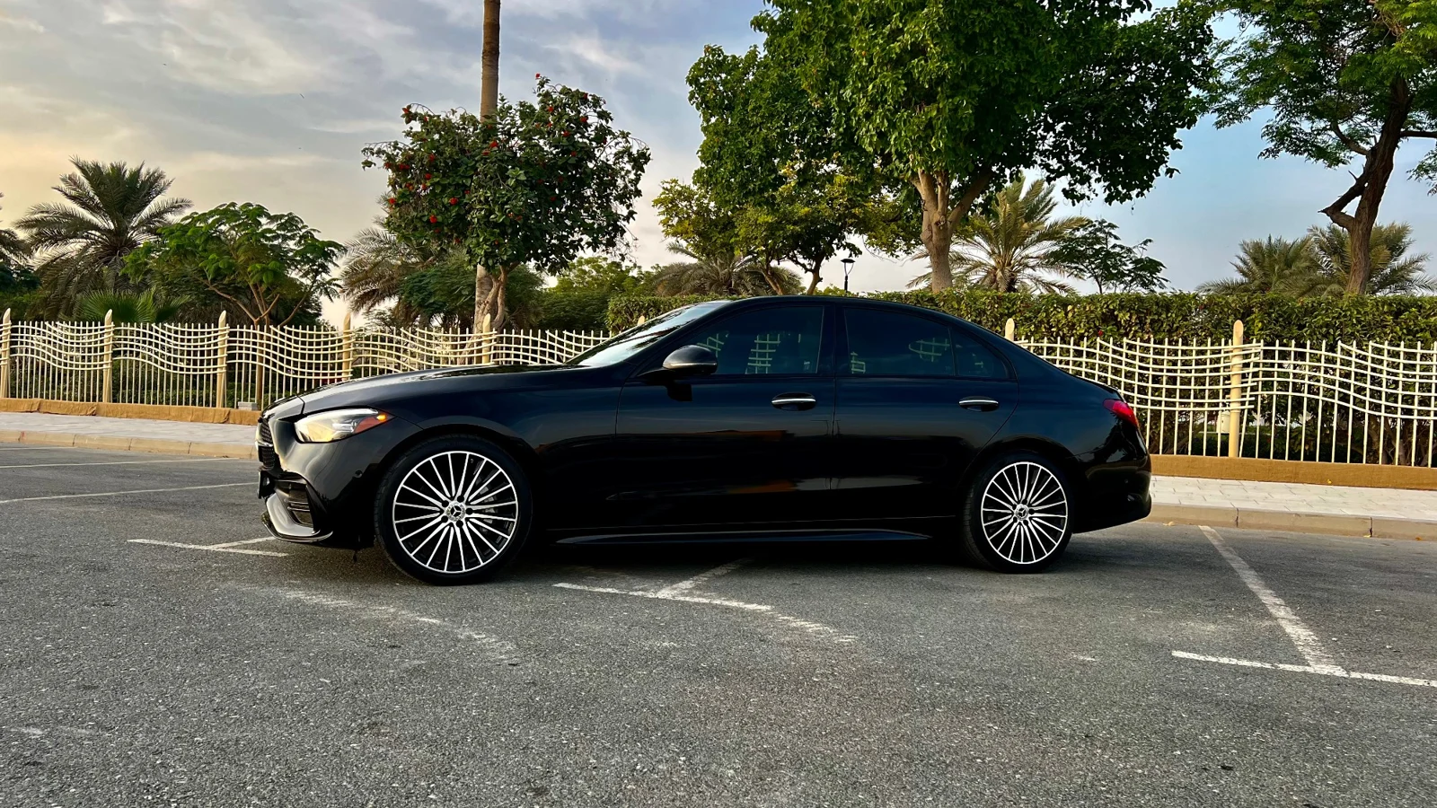 مرسيدس C Class 2025