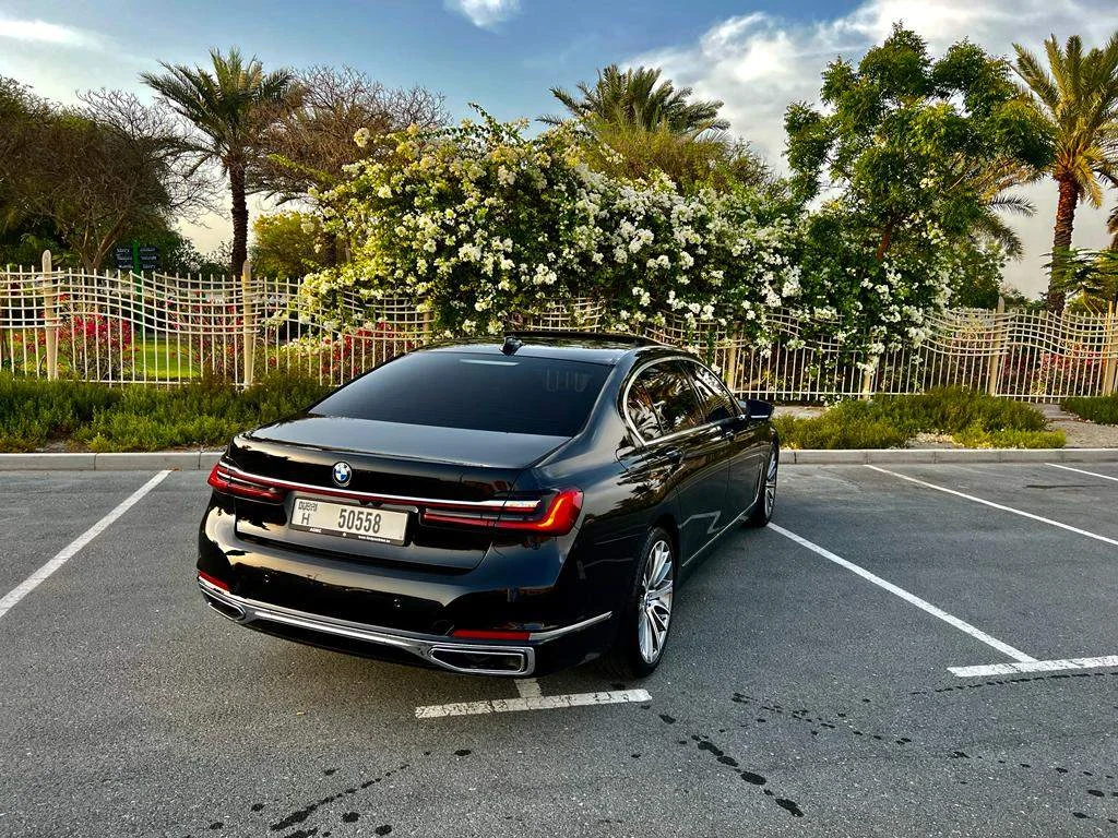 BMW 7 SERIES 2021